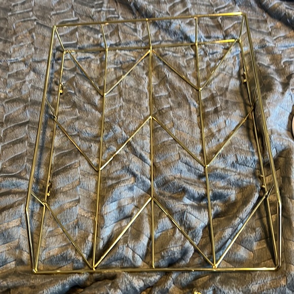 Gold 4-Piece Office Supply Set EUC - Picture 2 of 5